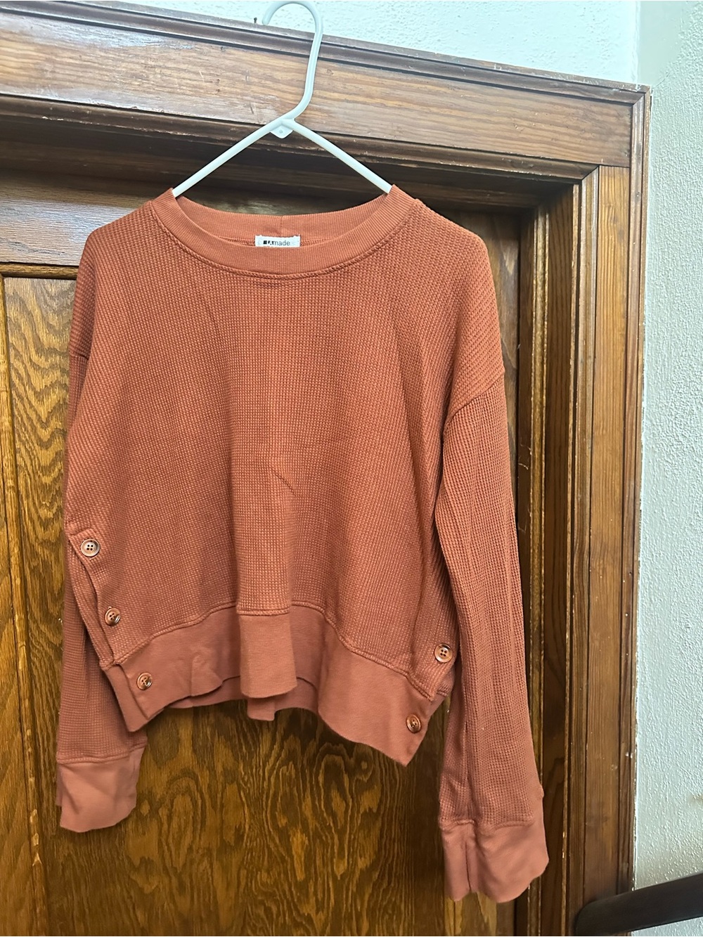 LA Made Women's Scoop Neck Waffle-Knit Sweatshirt in Rust